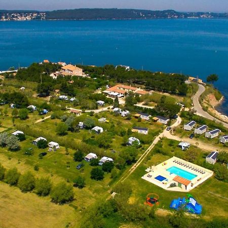 Camping Tikayan Felix De La Bastide Saint-Mitre-les-Remparts Exterior photo
