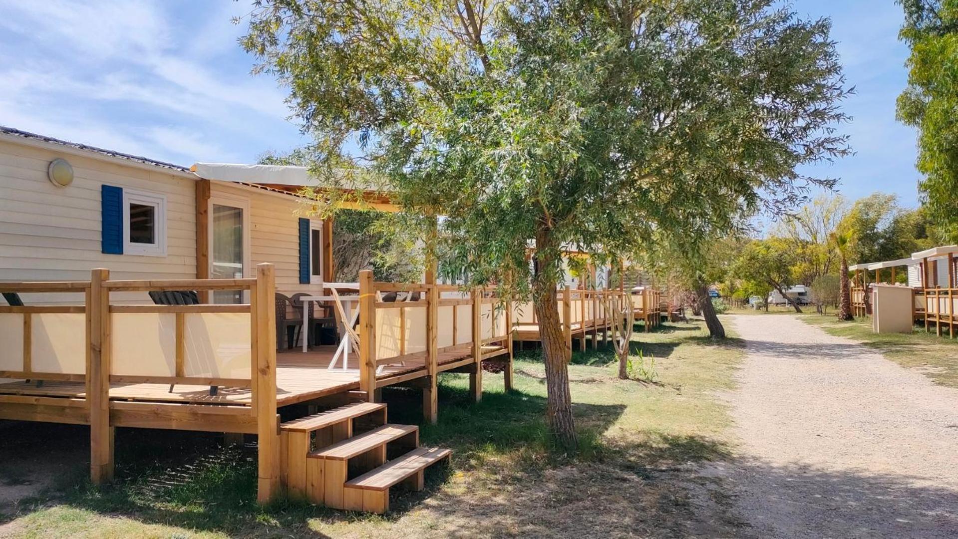 Camping Tikayan Felix De La Bastide Saint-Mitre-les-Remparts Exterior photo
