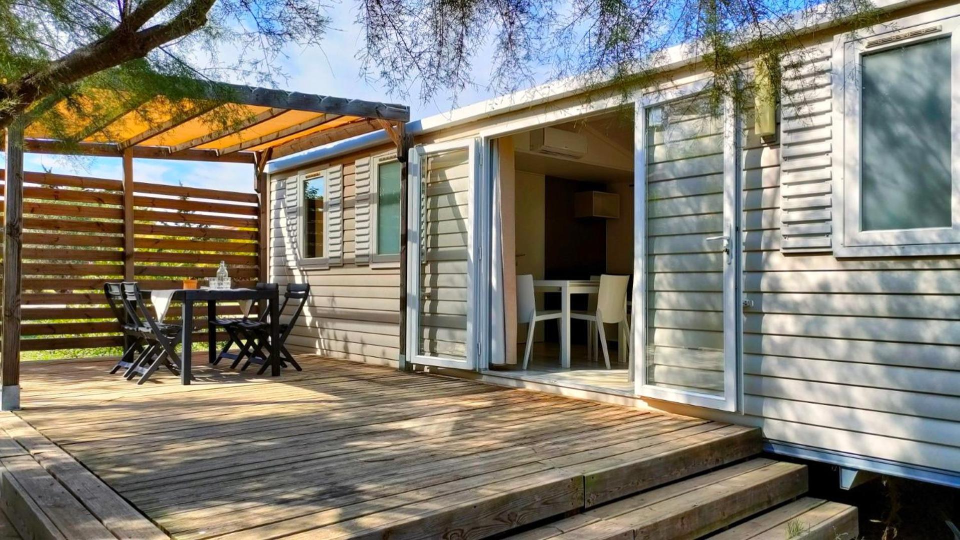 Camping Tikayan Felix De La Bastide Saint-Mitre-les-Remparts Exterior photo